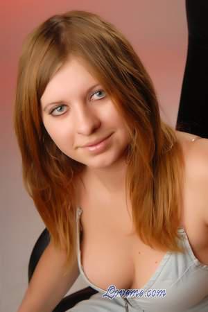 102844 - Julia Alter: 32 - Ukraine