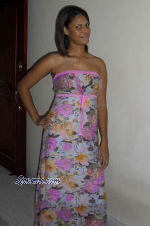 131499 - Jhoselin Alter: 36 - Kolumbien