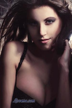 152206 - Victoria Alter: 31 - Ukraine