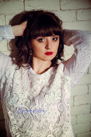 153265 - Anna Alter: 37 - Ukraine