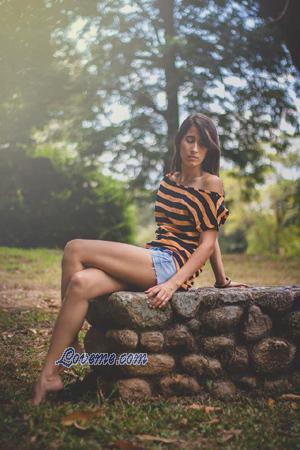 153599 - Alejandra Alter: 34 - Venezuela