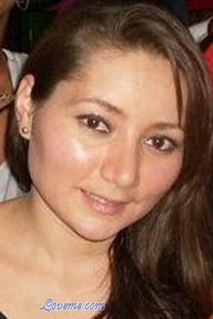 153758 - Maria del Mar Alter: 45 - Kolumbien