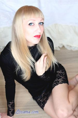 154609 - Anna Alter: 36 - Ukraine