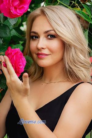 155298 - Julia Alter: 46 - Ukraine