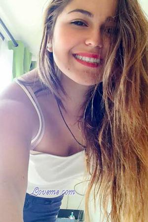 157806 - Liz Alter: 32 - Chile