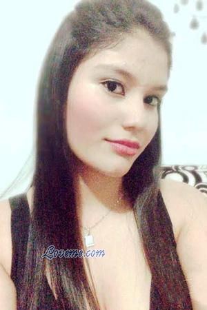 158032 - Camila Alter: 29 - Kolumbien