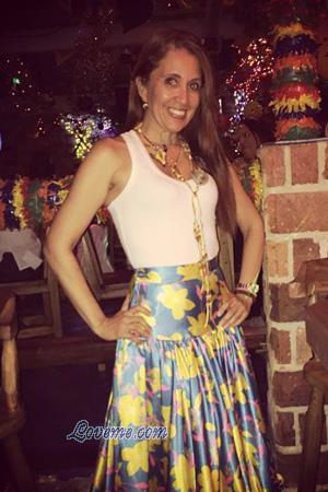 158506 - Ninosca Alter: 53 - Kolumbien