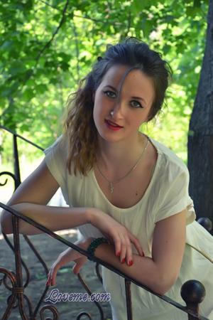 160135 - Irina Alter: 32 - Ukraine