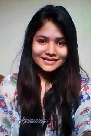 161190 - Camila Alter: 30 - El Salvador