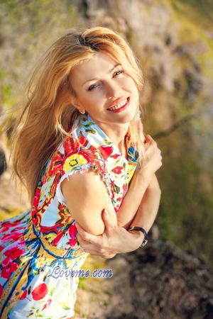 163325 - Viktoriya Alter: 49 - Ukraine