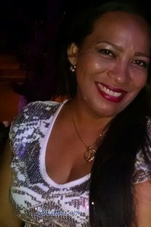 163967 - Belquis Alter: 49 - Kolumbien