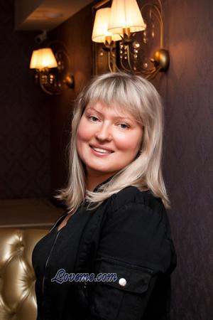 168054 - Anna Alter: 47 - Ukraine