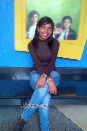 168310 - Juli Alter: 30 - Venezuela