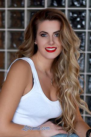 168422 - Darya Alter: 40 - Ukraine