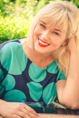 168427 - Anna Alter: 50 - Ukraine