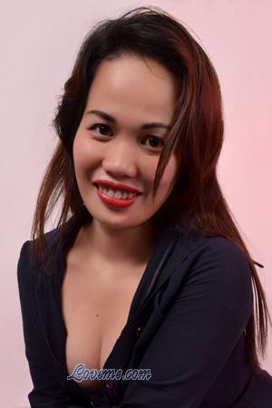 Ladies of Cebu Stadt