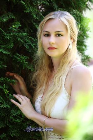 173439 - Larisa Alter: 57 - Ukraine