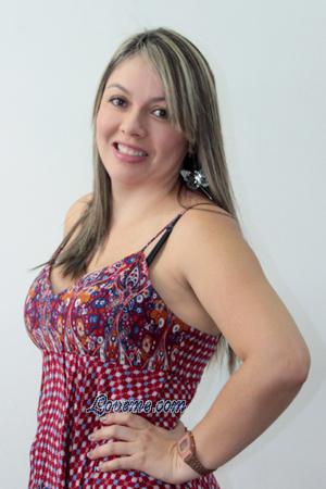 174218 - Denny Silvana Alter: 48 - Kolumbien