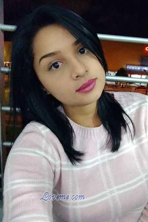 175034 - Yulanis Alter: 34 - Kolumbien