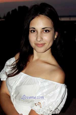 175610 - Juliya Alter: 26 - Ukraine