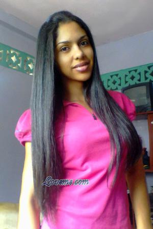 176406 - Iris Alter: 30 - Venezuela