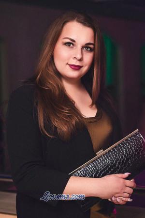 177399 - Anna Alter: 32 - Ukraine