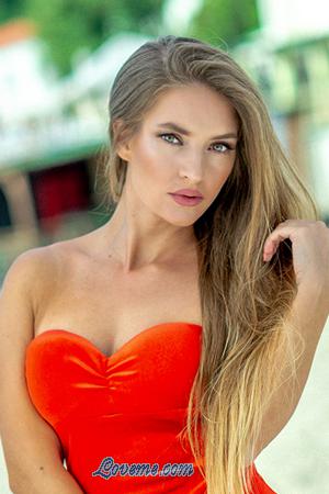 177994 - Anna Alter: 40 - Ukraine