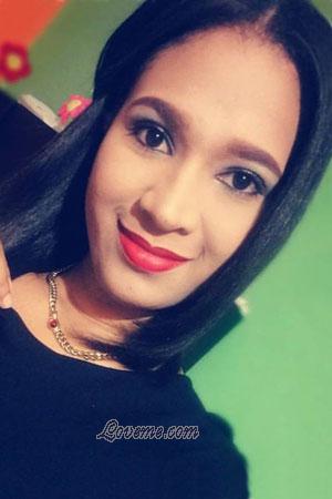 180195 - Shadia Alter: 31 - Kolumbien