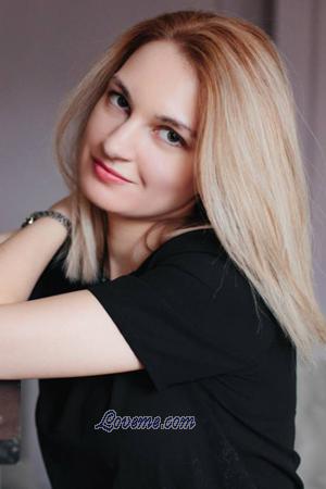 180385 - Marta Alter: 36 - Ukraine