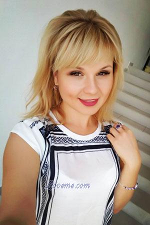 180984 - Yaroslava Alter: 33 - Ukraine