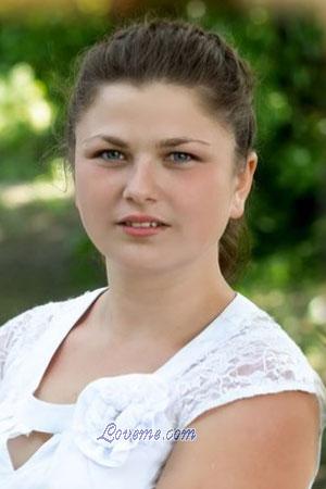 181496 - Diana Alter: 24 - Ukraine