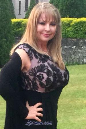 181993 - Marilyn Alter: 56 - Costa Rica