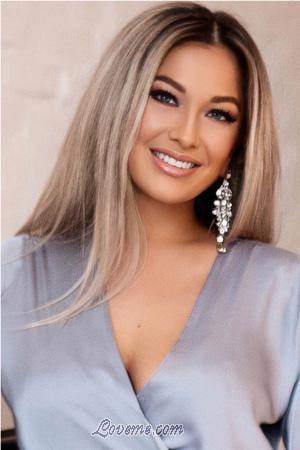 183848 - Anna Alter: 41 - Ukraine