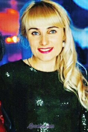 184996 - Viktoriya Alter: 37 - Weißrussland