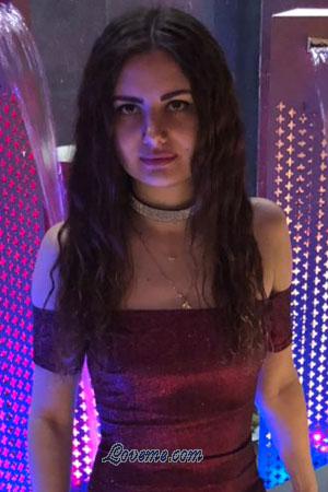 185831 - Olha Alter: 30 - Ukraine