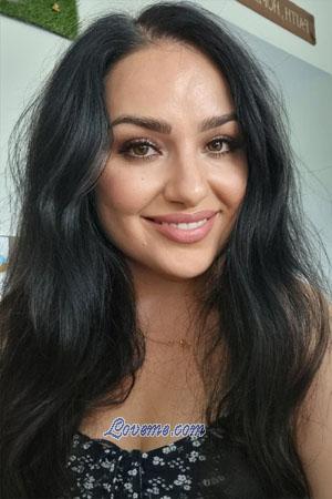 185851 - Nune Alter: 36 - Ukraine