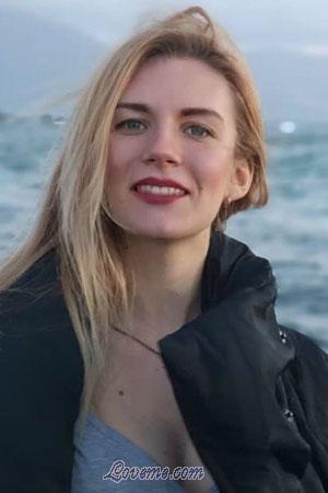 186585 - Evheniya Alter: 25 - Ukraine