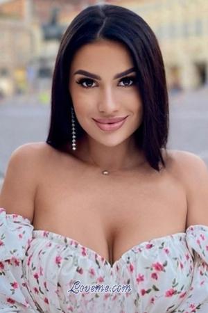 189001 - Marina Alter: 31 - Ukraine