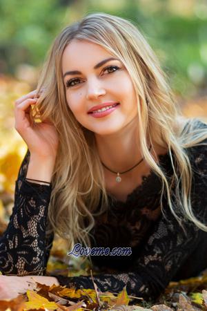 189878 - Sofia Alter: 37 - Ukraine