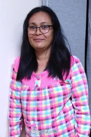 189953 - Wilairat Alter: 54 - Thailand