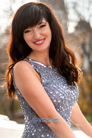 190276 - Alina Alter: 52 - Ukraine