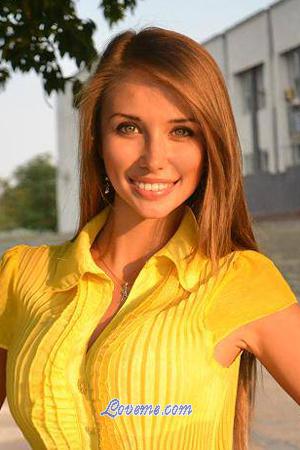 191380 - Alina Alter: 26 - Ukraine