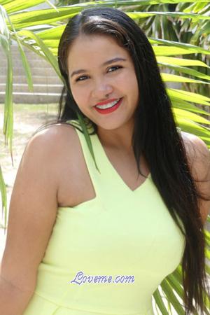 191455 - Shakyra Alter: 28 - Kolumbien