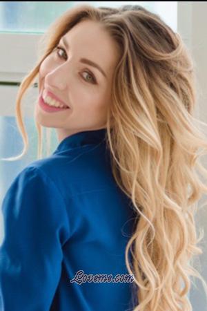 192877 - Natalya Alter: 32 - Ukraine