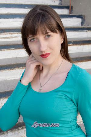 193410 - Julia Alter: 25 - Ukraine