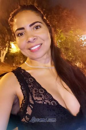 193935 - Nini Alter: 41 - Kolumbien