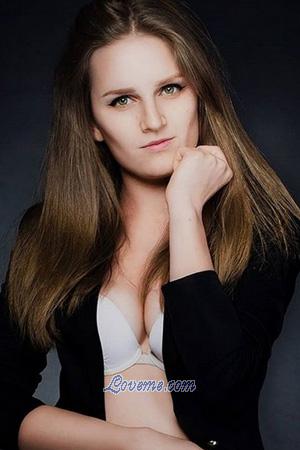 194069 - Alina Alter: 28 - Ukraine