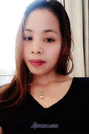 Ladies of Philippinen