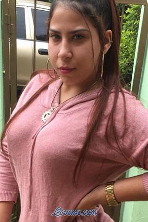 194499 - Mirtha Alter: 32 - Dominican Republic