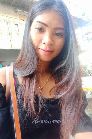 195020 - Thanyakon  Alter: 26 - Thailand